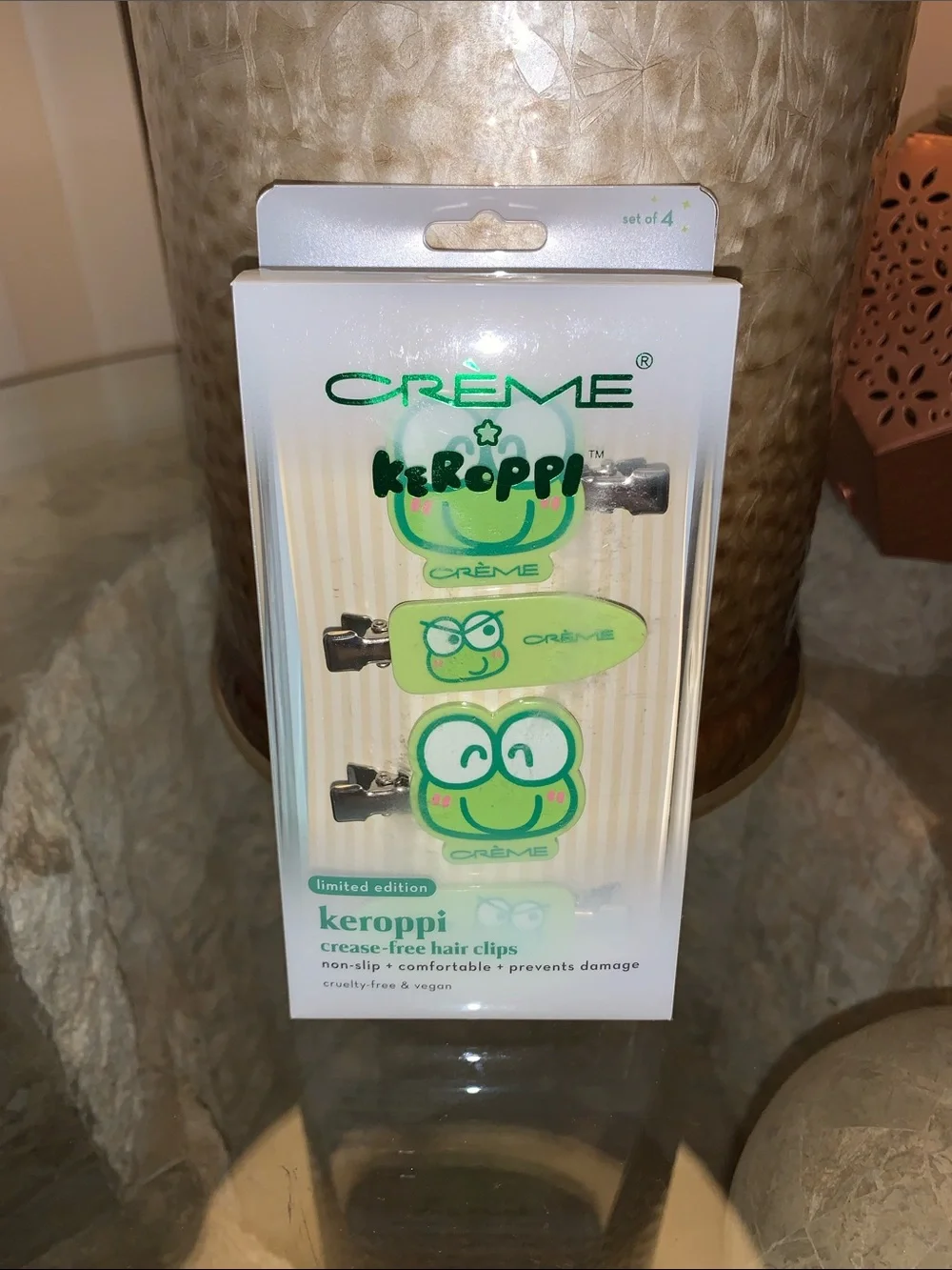 The Crème Shop X Sanrio Keroppi Green Hair Clips - Set of 4